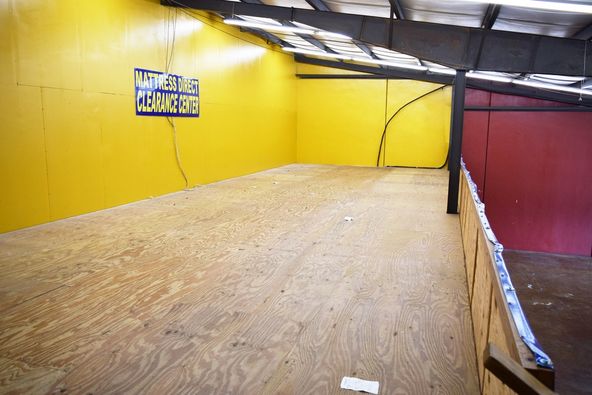 Retail For Lease: 5880 Siegen Ln, Baton Rouge, LA 70809